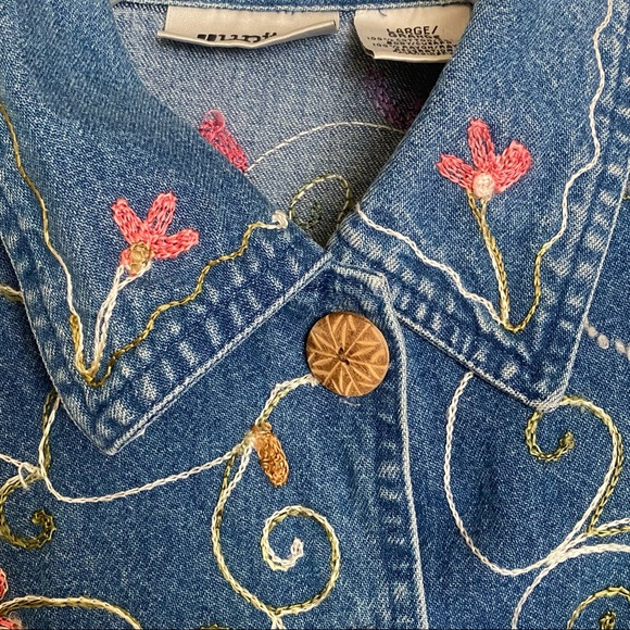 Vintage Units Embroidered Floral Denim Jean Shirt Jacket L - Picture 2 of 7